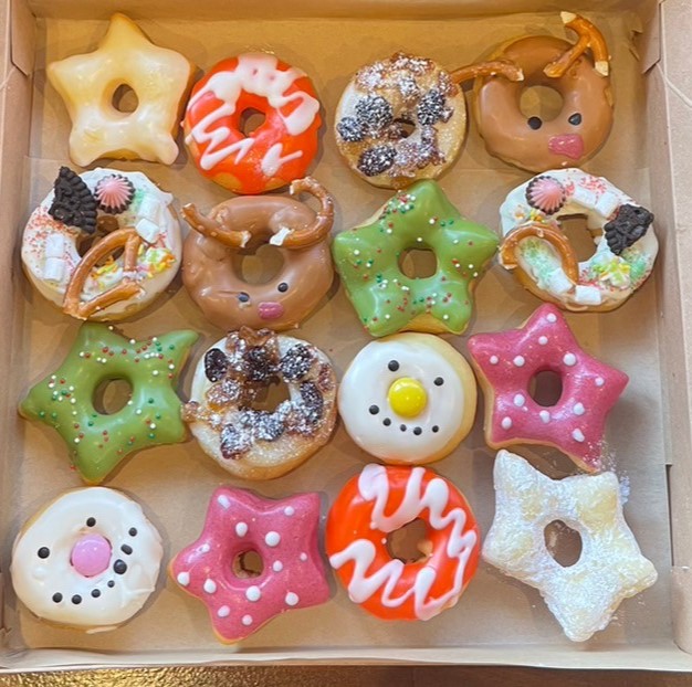 DONADONA Donuts STORE